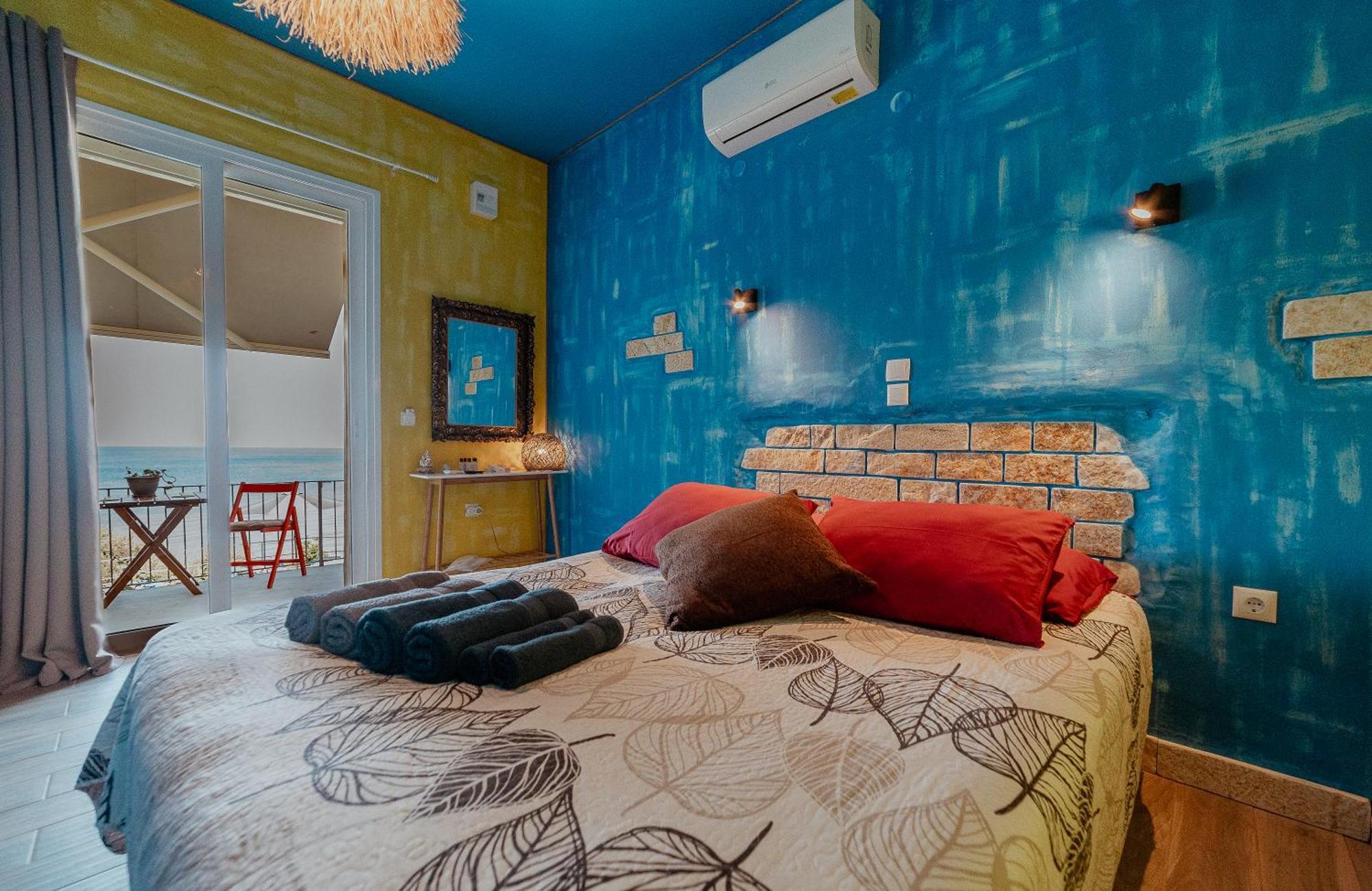 Antares Boutique Guesthouse Perama  Exterior photo